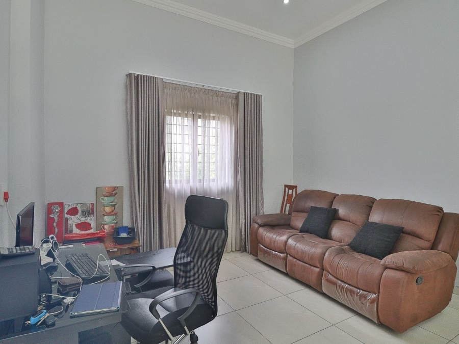 3 Bedroom Property for Sale in Geelhoutpark North West